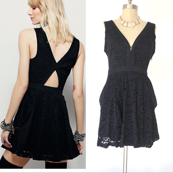 Free People Dresses & Skirts - Free People Lovely in Love dress Sz Medium
